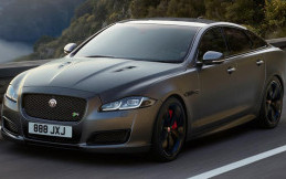 Sedan XJ Tetap Jadi Ikon Jaguar