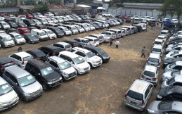 Ikut Lelang Mobil Dapat Hadiah Sepeda Motor