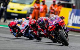 Bos Ducati Kesal Francesco Bagnaia Terlalu Baik Dengan Pesaingnya