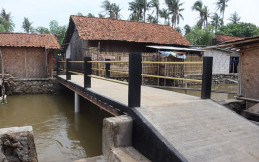 Jembatan Bisa Digunakan Lagi Berkat BP dan Indonesia Black Car Community
