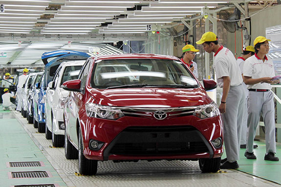 TMC Instruksikan Seluruh Pabrik Toyota Mulai Beroperasi Kembali 