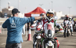 5 Hari Dirawat, Pereli Motor Pierre Cherpin Meninggal Akibat Insiden di Stage 7 Dakar 2021