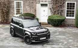 Kahn Bikin Land Rover Defender 110 Makin Sangar