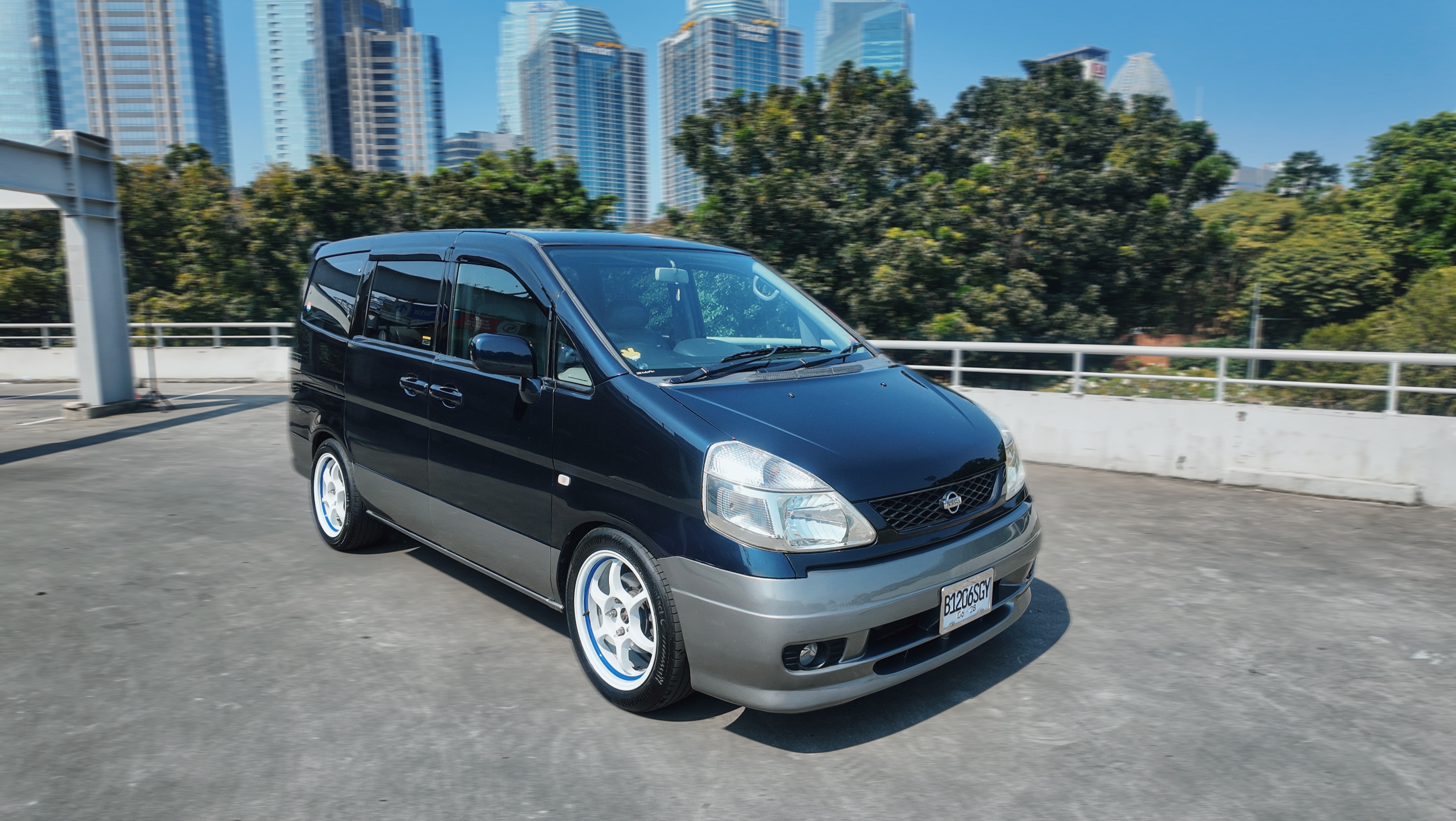 Mengenal Nissan Serena PC24, MPV JDM yang Hanya Ada Dua Unit di Indonesia