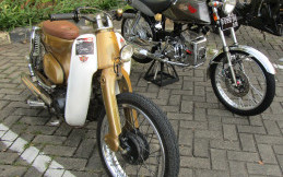 Video Riding Malam Hari Komunitas Honda Cub Jakarta Classic 