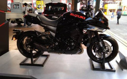 Suzuki Hadirkan Katana di Jakarta Fair Kemayoran