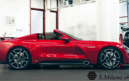Begini Tampang Mobil TVR Griffith Spyder