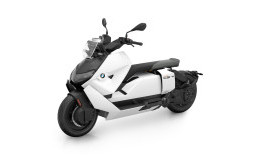 Skuter Listrik Futuristik BMW CE 04 2025 Tampil Lebih Unik dengan Tiga Varian Baru