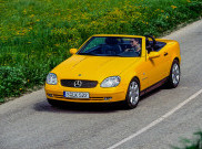 Mercedes-Benz SLK, Roadster Ikonik yang Kini Jadi Incaran Kolektor Dunia