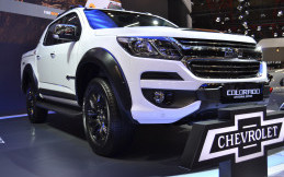 Mengintip Detail Kemewahan Chevrolet Colorado Centennial Edition 2018 