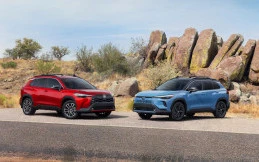 Toyota Corolla Cross Model 2027 Resmi Meluncur, Harga Mulai Rp400 Jutaan