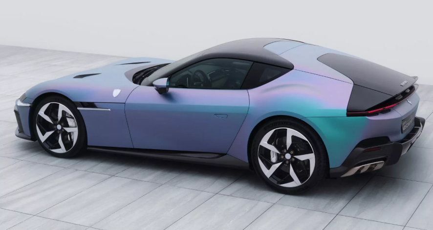 Pakai Rambut Kuda dan Cat Bunglon, Edisi Spesial Ferrari 12Cilindri Yoonseul Resmi Meluncur