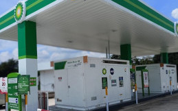 Tutup Tahun, BP Resmikan 3 SPBU dan Tebar Merchandise