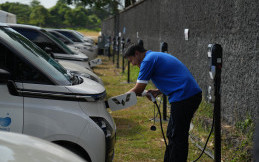 Wuling Bangun Fasilitas Pendukung Mobil Listrik di World Water Forum 2024