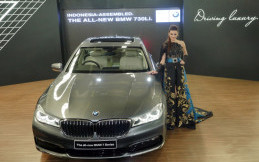 BMW Seri 7 Terbaru yang Dirakit di Indonesia Resmi Meluncur 