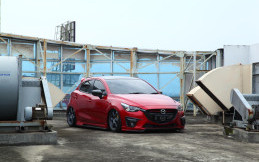 Mazda2 Modifikasi Anti-Mainstream, Kandas Pakai Pelek JDM