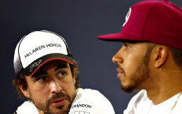 Alonso Sindir Hamilton Soal Tolak Berbagi Data Performa Mobil