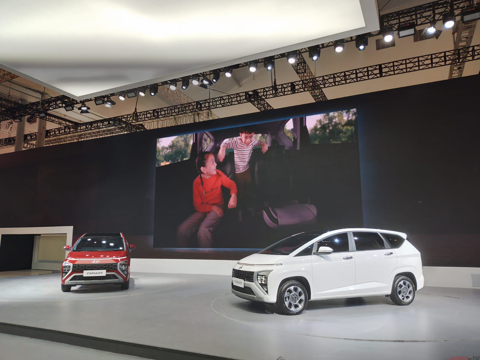 Hyundai Stargazer Kendaraan Resmi Simone Asia Pacific Cup 2022 
