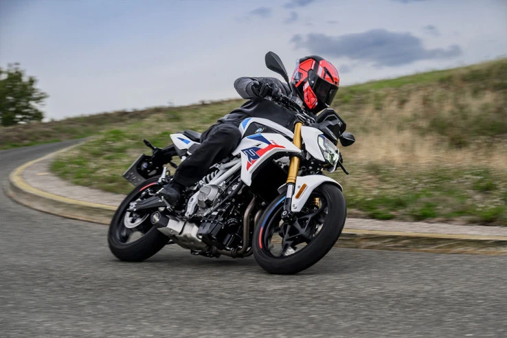 BMW F 450 R Resmi Meluncur Pakai Kopling Canggih