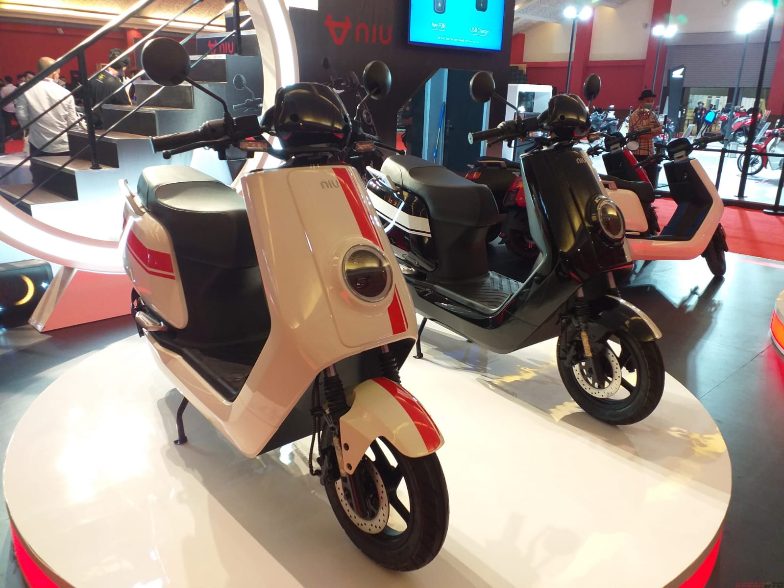 Harga Motor Listrik di Indonesia Masih Mahal, Segini Idealnya 