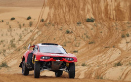 Dakar 2022 Etape 2: Loeb Mulai Kejar Al-Attiyah