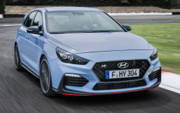 Hyundai i30 N Akhirnya Tantang VW Golf GTI