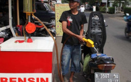Gerah dengan Penjual Eceran, Pertamina Rangkul Masyarakat Pasarkan Pertalite