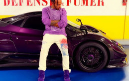 Lewis Hamilton Jual Pagani Zonda 760LH Miliknya