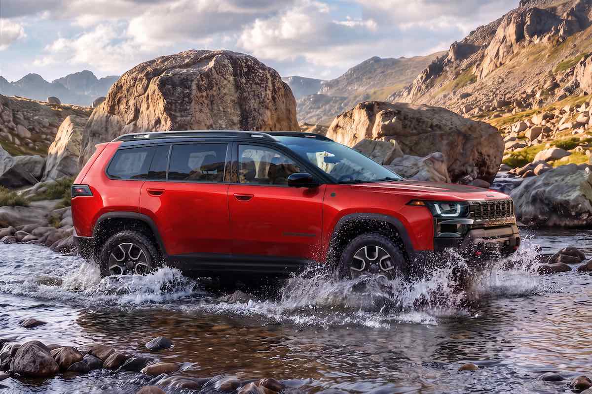 Jeep Cherokee 2027, Varian Trailhawk Makin Garang!