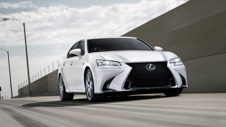 Lexus Berencana Hentikan Produksi GS300