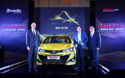 Toyota Yaris Diganjar Penghargaan Car of The Year