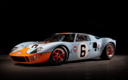Ford GT40 Replika Le Mans 1969 Diproduksi Kembali  