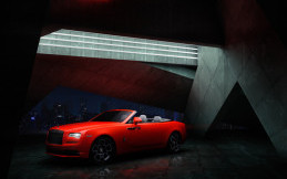 Rolls-Royce Rilis Neon Nights, Varian Terbatas Warna Cerah