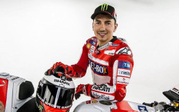Lorenzo Tertantang Raih Sesuatu yang Sangat Sulit bersama Ducati, Apa Itu?