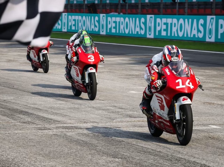 Bintang Pranata Sukma Raih Podium 2 di IM4AC Sepang, 5 Pebalap Indonesia Tembus 10 Besar