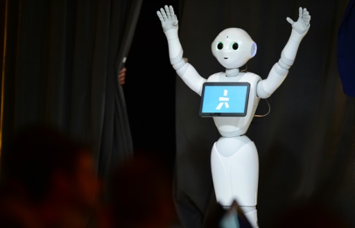 Di Prancis, Beli Mobil Dilayani oleh Robot