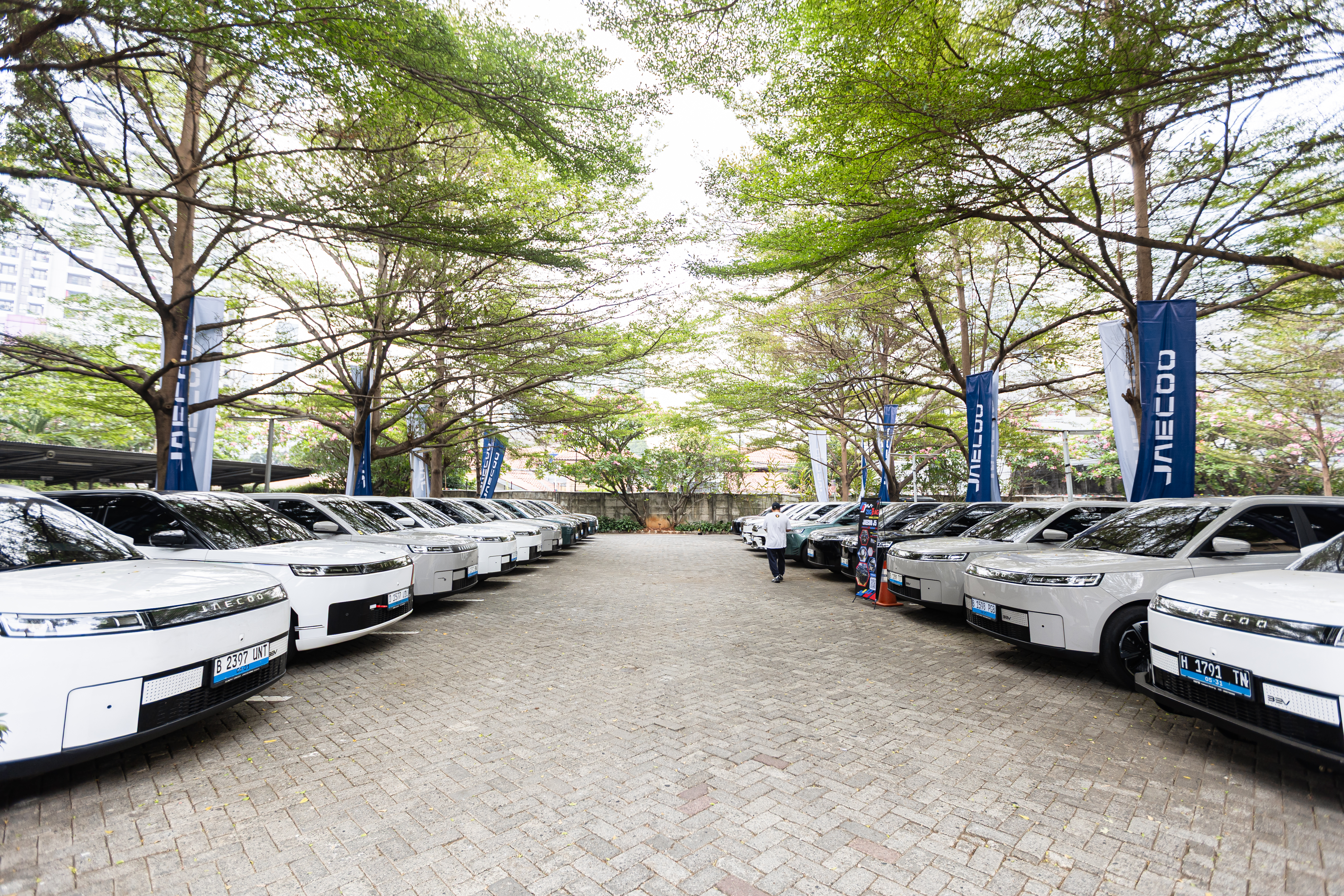 Jaecoo J5 EV community