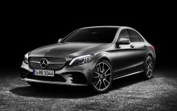 Mercedes Berencana Luncurkan Sedan Bertenaga Listrik