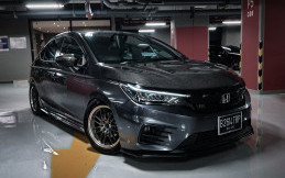 Modifikasi Honda City Hatchback Aplikasikan Gaya JDM