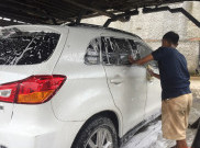 Sampo Mobil Biasa dan Mengandung Wax, Pilih Mana?