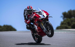 Ducati Panigale V4 R 2023 Mendapatkan Peningkatan Tenaga