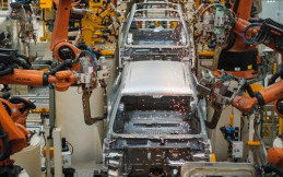 Penjualan Mobil di Tiongkok Anjlok Gara-gara Virus Corona