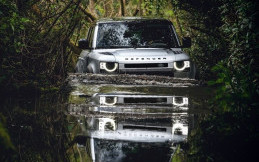 Inilah Land Rover Defender 110, Puaskan Dahaga Para Pecinta Mobil Ikonik