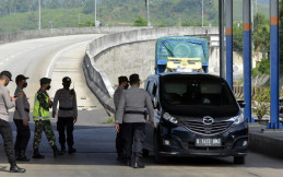 Masuk Pulau Jawa dari Sumatera Wajib Tunjukkan Surat Bebas Covid-19
