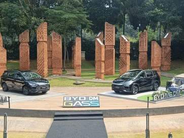 Murah di Kelasnya! BYD M6 DM Dibanderol Rp298 Juta