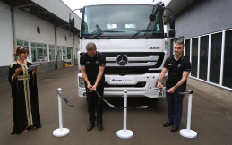 Daimler Indonesia Luncurkan Axor 2523 R