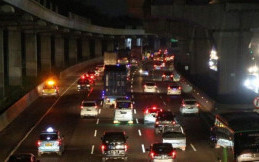 Contraflow dari KM 70 Hingga KM 47 Tol Japek Dihentikan