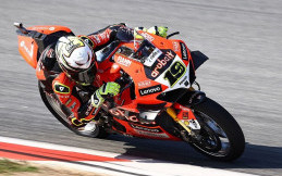 Hasil Race 2 WSBK Catalunya 2022 : Alvaro Bautista Berhasil Mendominasi