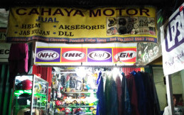 Berburu Asesoris di Toko Cahaya Motor