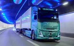 Truk Listrik Volvo FH Electric Kini Mampu Angkut Beban 80 Ton Sekali Jalan